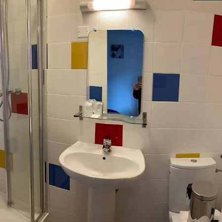 Hotel Le Concorde Clermont-ferrand Le Brezet Aeroport 2*